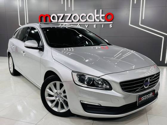 VOLVO V60 2.0 T5 KINETIC TURBO GASOLINA 4P AUTOMÁTICO VOLVO V60 2.0 T5 KINETIC TURBO GASOLINA 4P AUTOMÁTICO